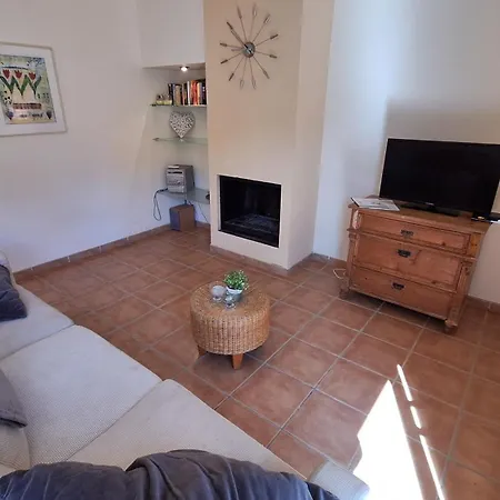 Mas Pinell, 3 Bedroom At 50m From The Beach. *