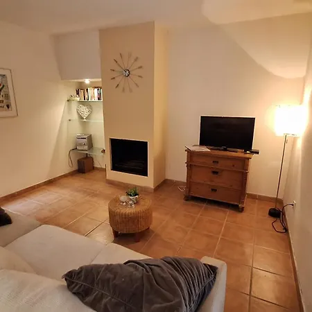 Mas Pinell, 3 Bedroom At 50m From The Beach. Holiday home *
